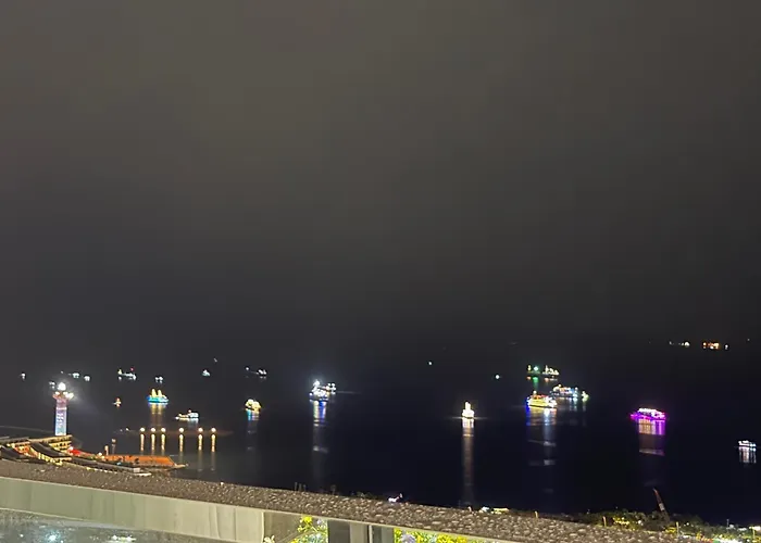 The Hạ Long-bay Chill 5*